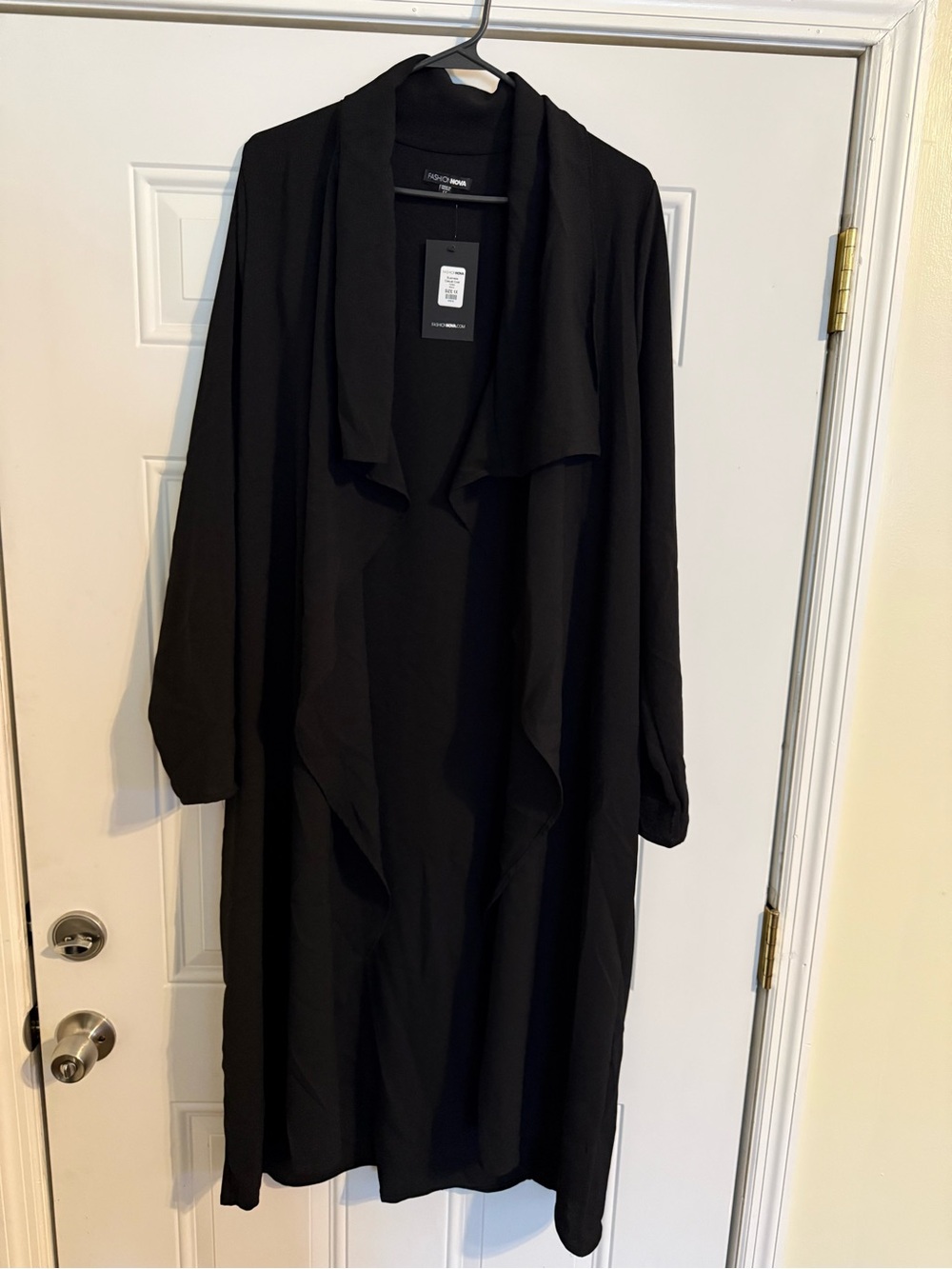 Women’s Fashion Nova size 1X BRAND NEW WITH TAGS Black Long Sleeve Shall